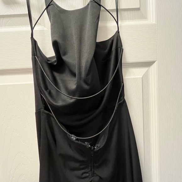 Windsor Dress - black, formal, open-back dress - Picture 3 of 6